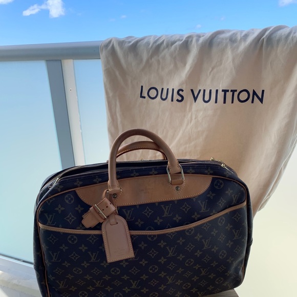 Louis Vuitton Monogram Alize Hueres - Picture 1 of 12